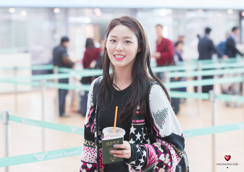 오늘 생일을 맞은 설현이.jpgif | 인스티즈