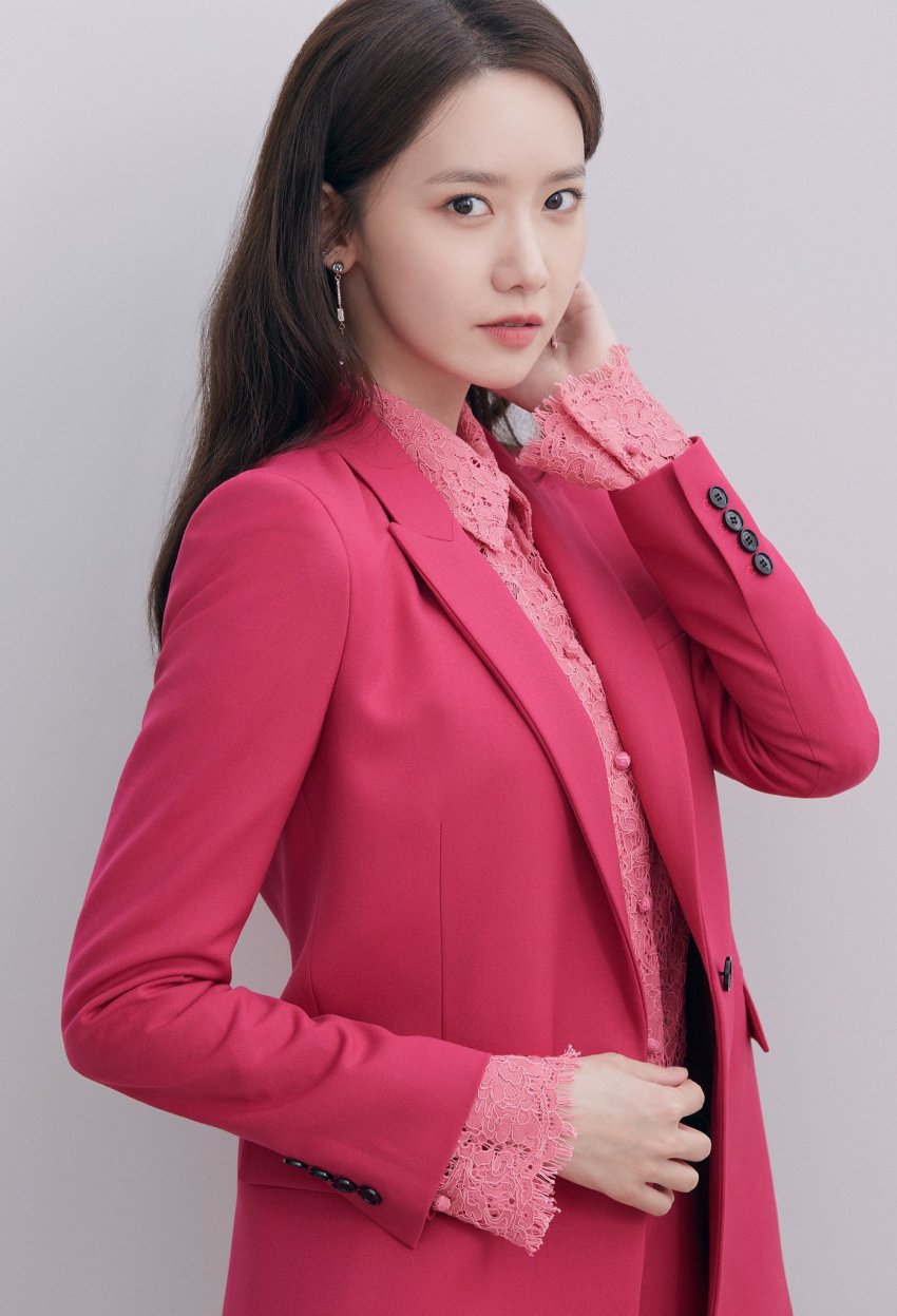 99B0FC4D5F3E90251C69F8