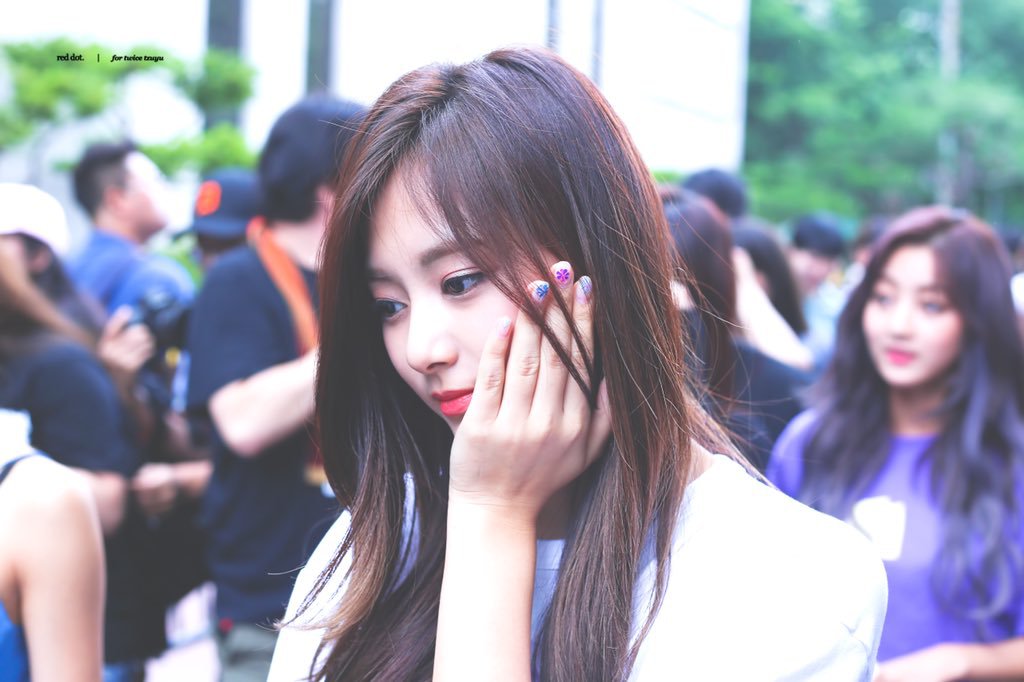 최근 트와이스 쯔위의 미모 수준 ㄷㄷㄷ.jpgif | 인스티즈
