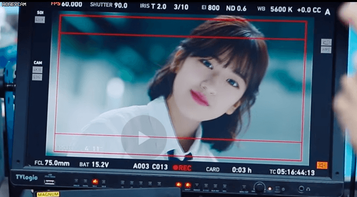 뮤비 카메라에 잡히는 안유진.gif (아이즈원) | 인스티즈