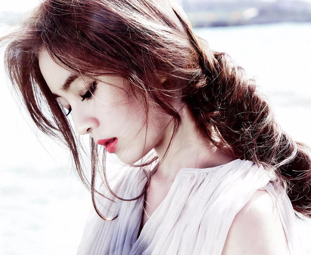 특유의 분위기를 갖고 있는 아이린.jpgif | 인스티즈