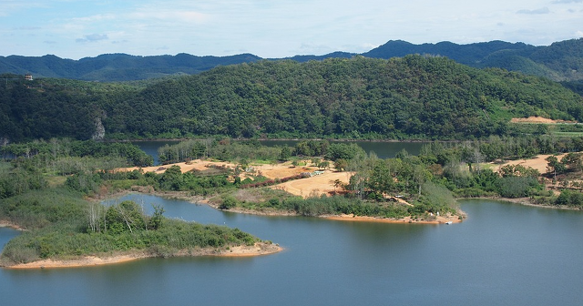 더블클릭을 하시면 이미지를 수정할 수 있습니다