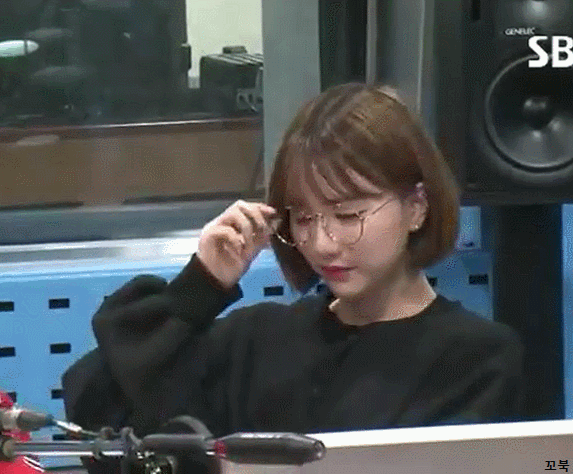 섹시퀸 여자친구 은하.gif | 인스티즈