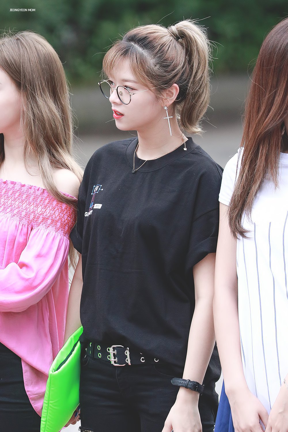 트와이스의 미모갑 정연이.jpg | 인스티즈