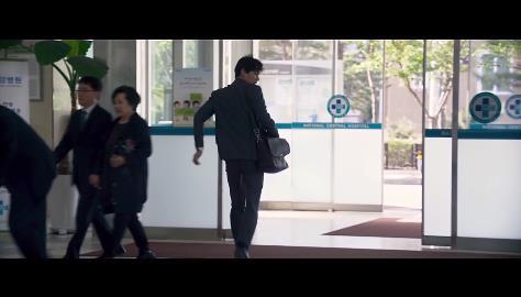 나에게만 그녀가 보이기 시작했다. 천우희 김남길 주연 ＜영화 어느날＞ 04 | 인스티즈