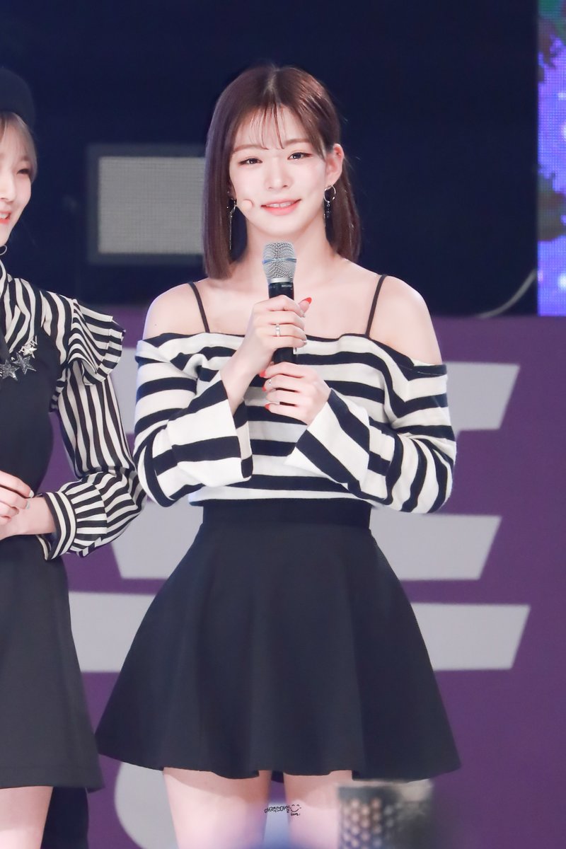 프로미스나인 이채영.jpgif | 인스티즈