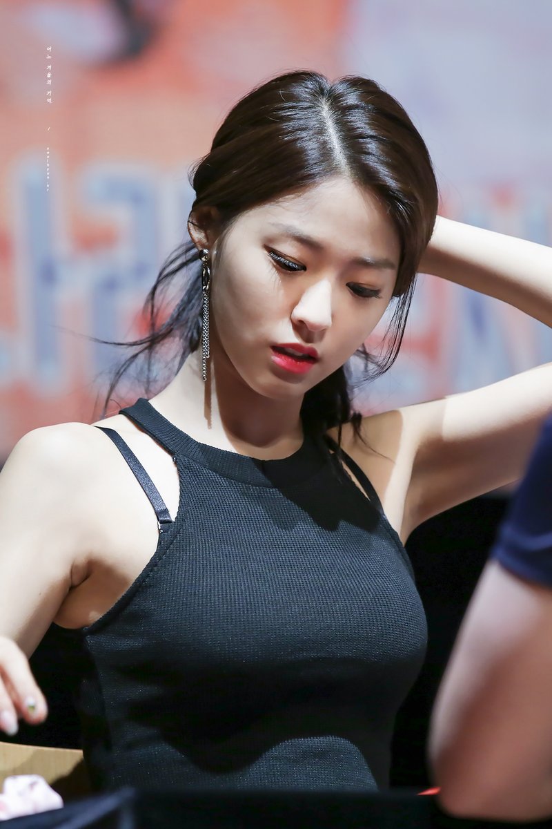 18시즌 설현이 미모.jpgif (100장) | 인스티즈