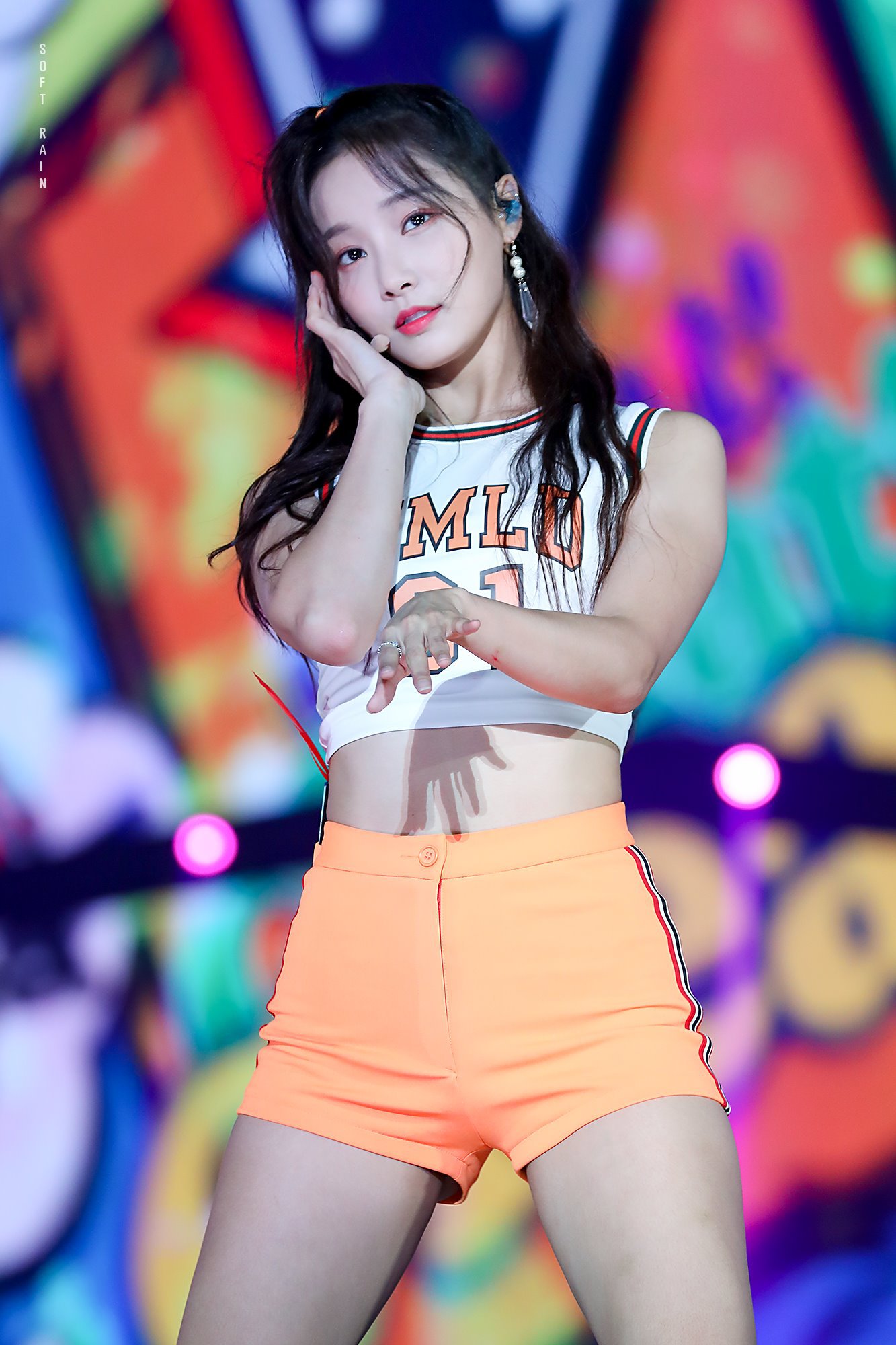모모랜드의 비쥬얼 연우.jpg | 인스티즈